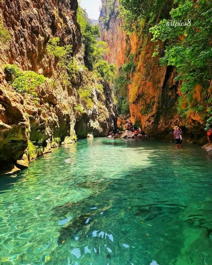 Pourquoi Akchour devrait être votre prochaine destination au Maroc